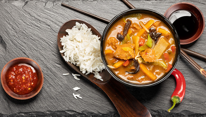 Hähnchenbrust in pikanter Soße